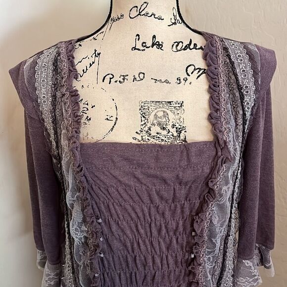My Pretty Angel Fairy Whimsical Feminine Purple Lace Detailed Boho Romantic Top - Picture 4 of 10